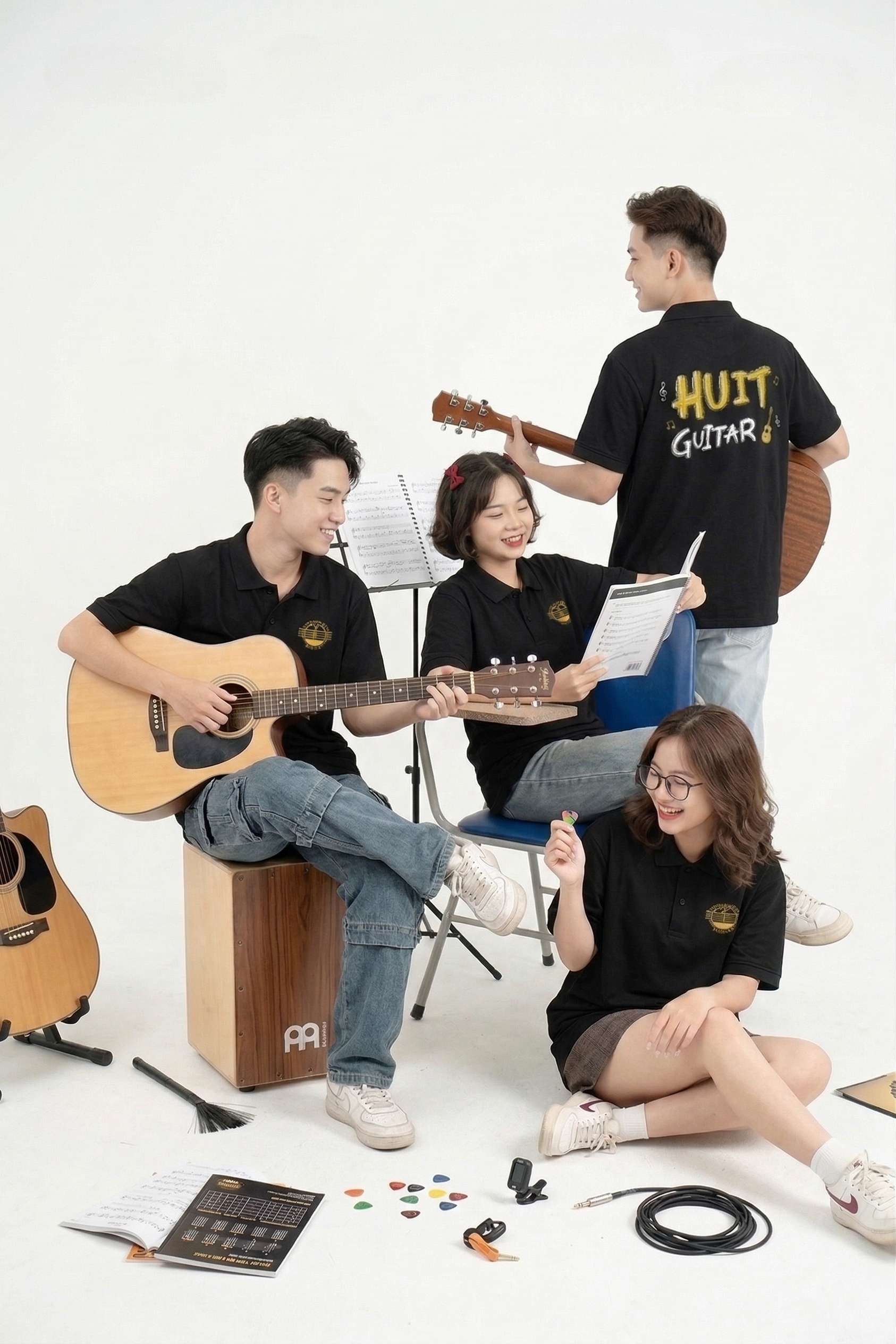 Thumbnail ảnh 1 - HUIT Guitar Club